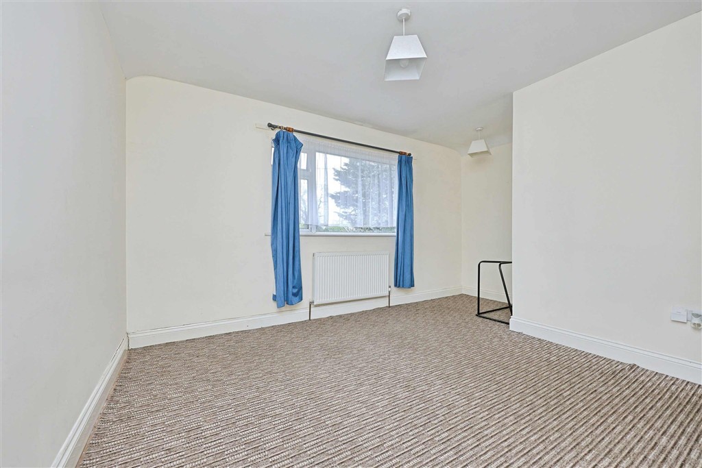 574, Dereham Road, NORWICH, Norfolk, NR5 8TE