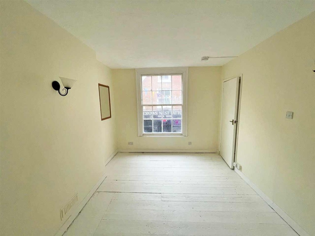 11b, George Street, HASTINGS, East Sussex, TN34 3EG