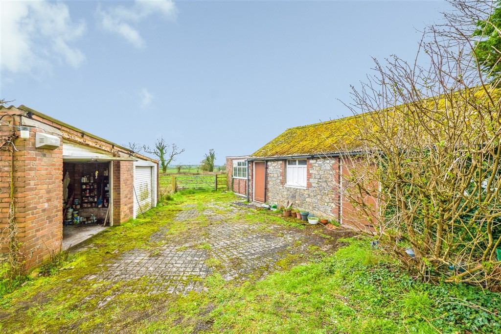 Bryn-y-Fro, Vale of Glamorgan, COWBRIDGE, South Glamorgan, CF71 7NS