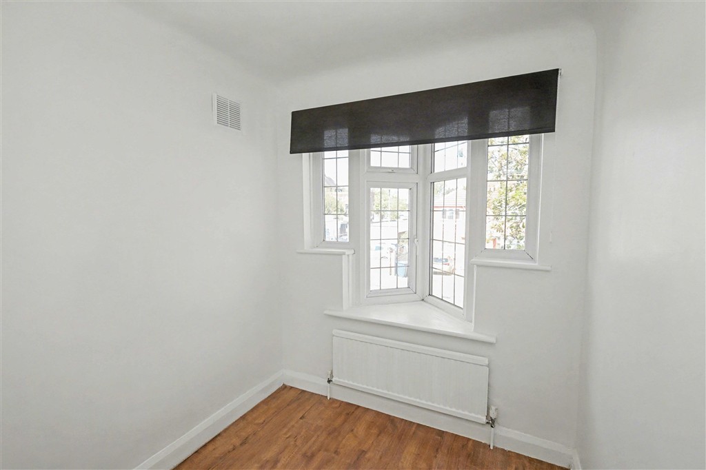 Flat 4, Woodfield Lodge, Woodfield Avenue, LONDON, London, NW9 6PS