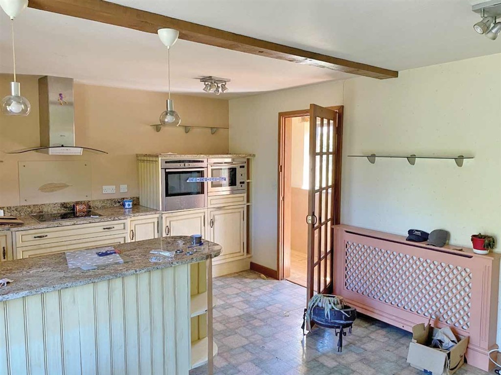 Hollybush Barn, Thwaite Road, BUNGAY, Suffolk, NR35 2RX