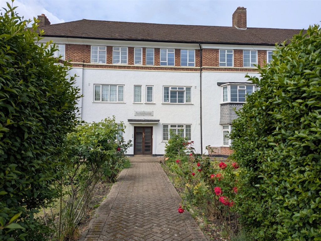 Flat 7, Allerford Court, Bromley Road, LONDON, London, SE6 2XL