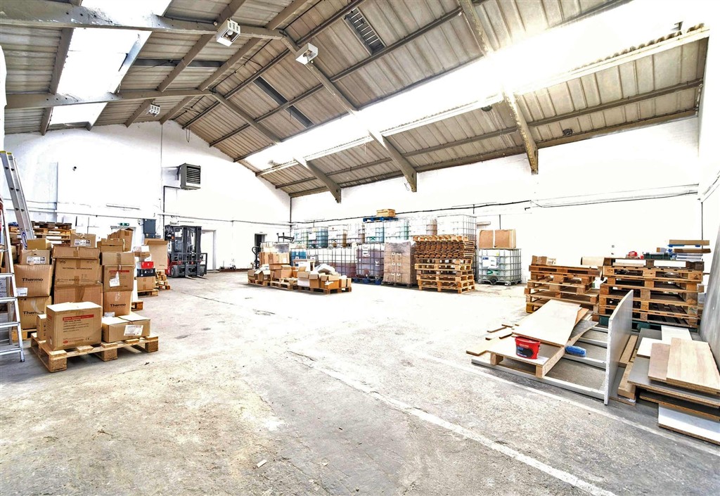 Unit 9, Capital Industrial Estate, Crabtree Manorway South, BELVEDERE, Kent, DA17 6BJ