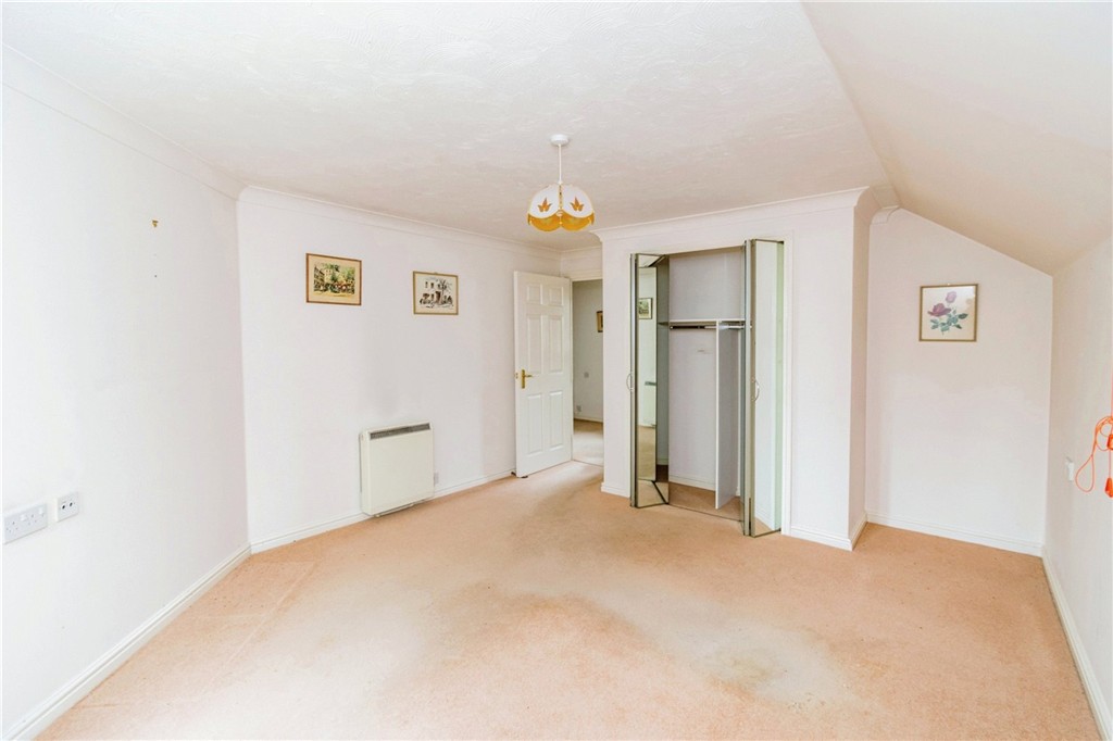 Flat 12, Heathlands Court, Beaulieu Road, SOUTHAMPTON, Hampshire, SO45 4BB