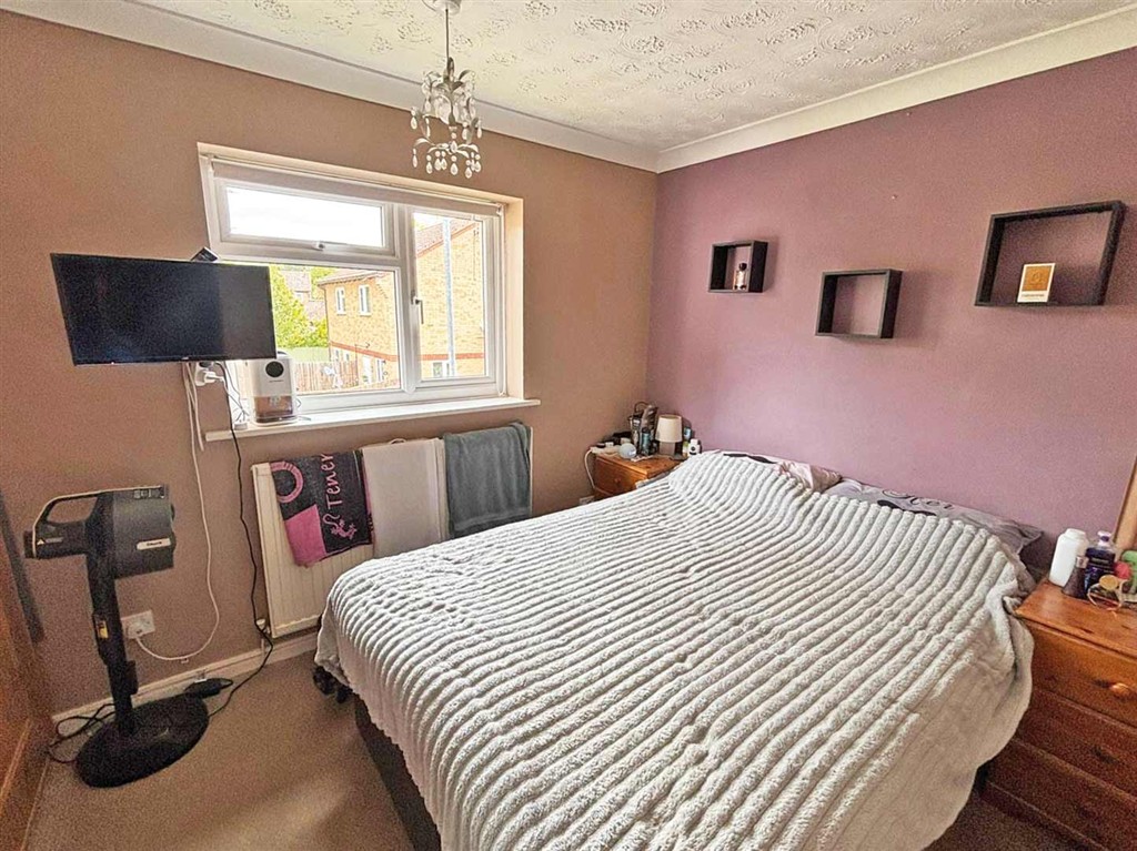 16, Thyme Close, THETFORD, Norfolk, IP24 2YA