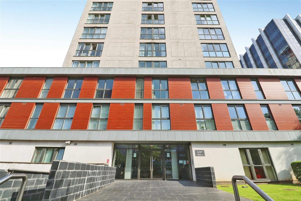 One Bedroom Apartment with Amazing Views