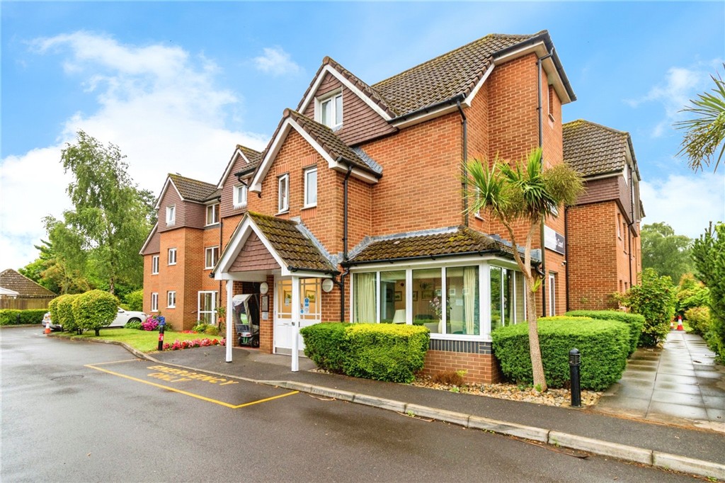 Flat 12, Heathlands Court, Beaulieu Road, SOUTHAMPTON, Hampshire, SO45 4BB