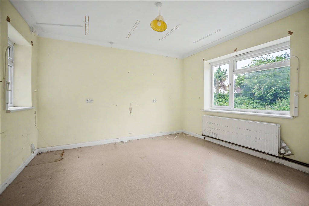 44, Haig Avenue, GILLINGHAM, Kent, ME7 2JJ