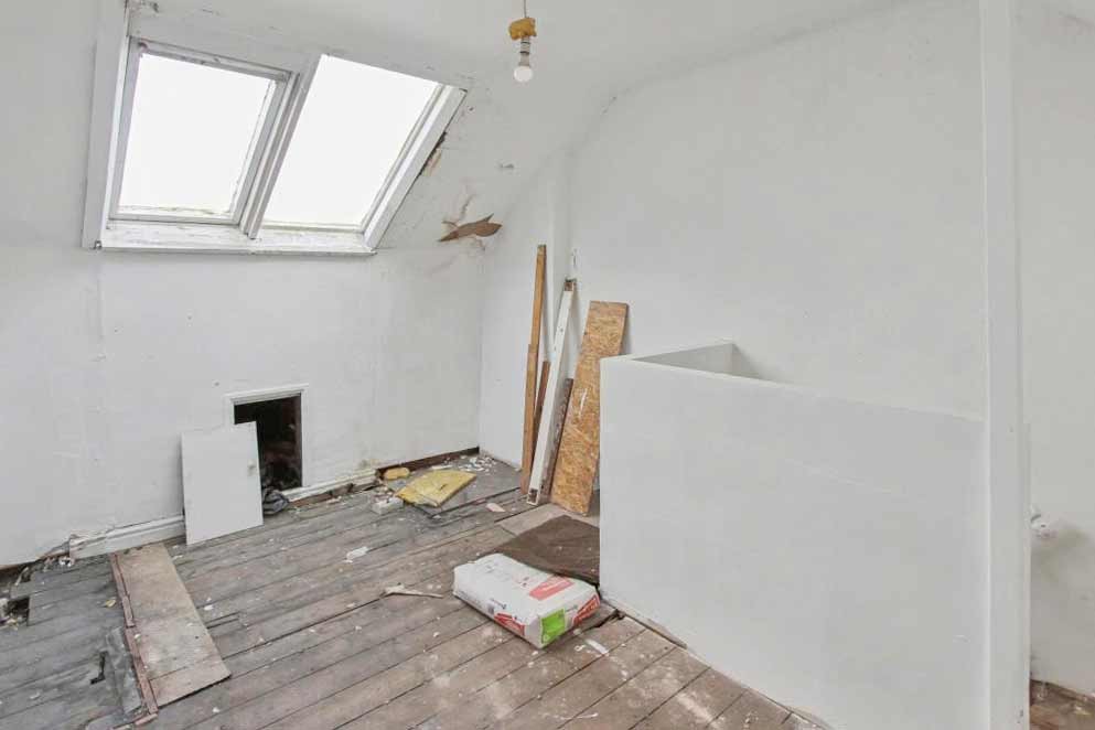 39, Upwell Hill, SHEFFIELD, South Yorkshire, S4 8EZ