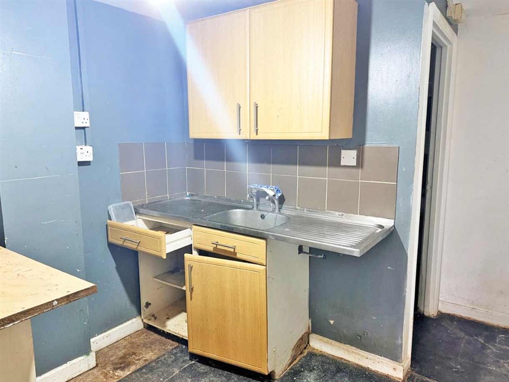 243, Edward Street, NUNEATON, Warwickshire, CV11 5RP