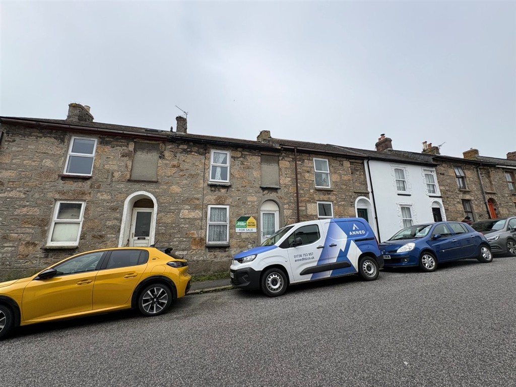 22 Adelaide St, Penzance TR18 2ER