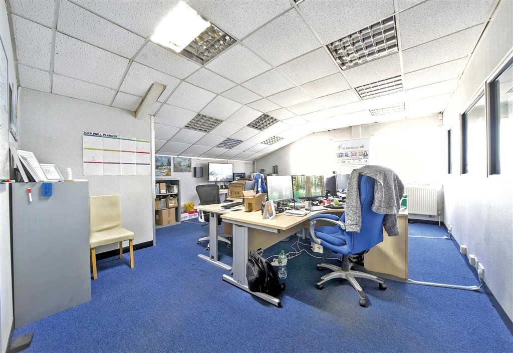 Unit 9, Capital Industrial Estate, Crabtree Manorway South, BELVEDERE, Kent, DA17 6BJ