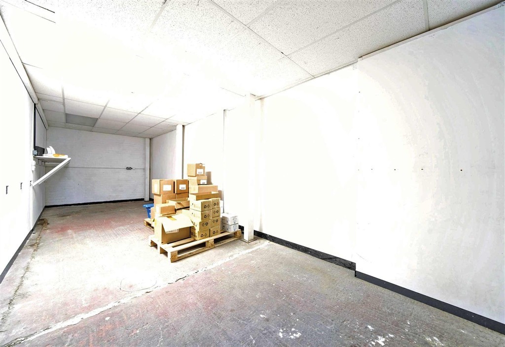 Unit 9, Capital Industrial Estate, Crabtree Manorway South, BELVEDERE, Kent, DA17 6BJ