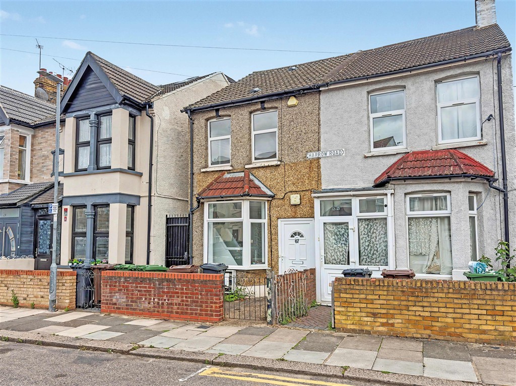 67 Harrow Rd, Barking IG11 7QZ