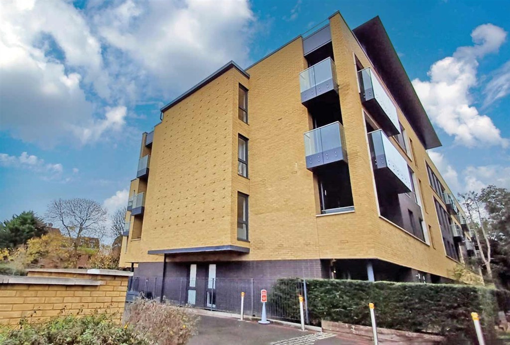 40, Skylark Court, 33, Pipit Drive, London, SW15 3AW