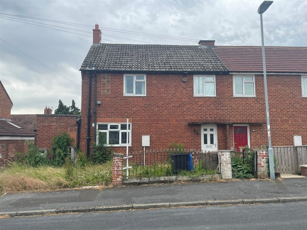 4 Larchfield Gardens, Crook DL15 9LX
