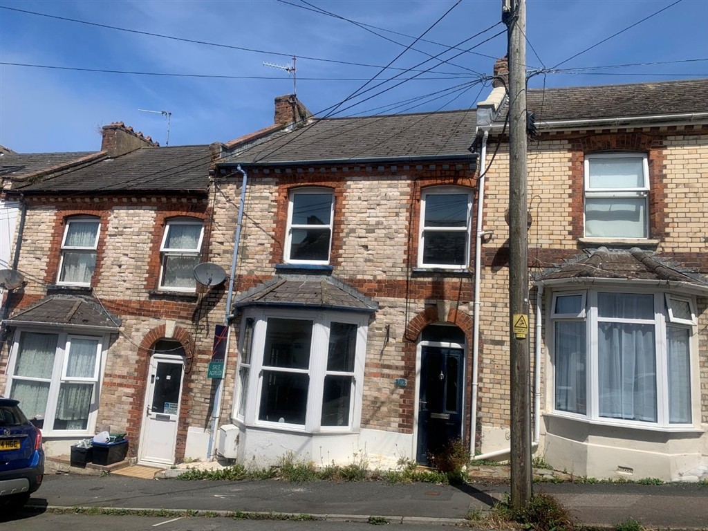 16 Victoria Rd, Ilfracombe EX34 9LY