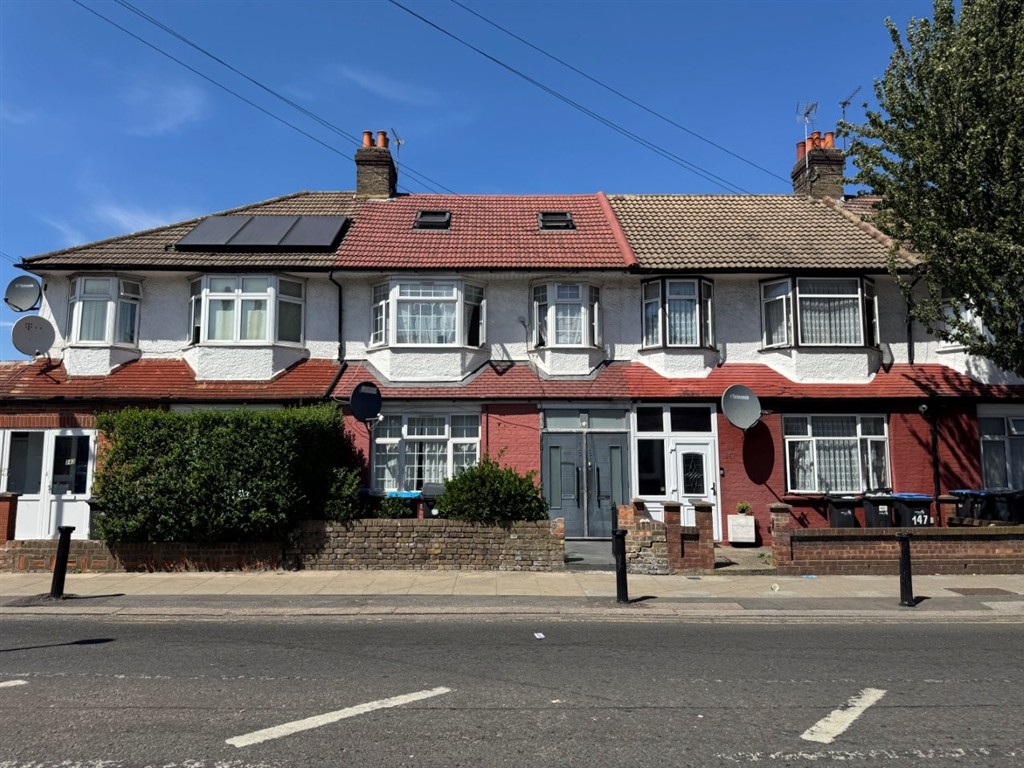 145 Tottenhall Rd, London N13 6DP