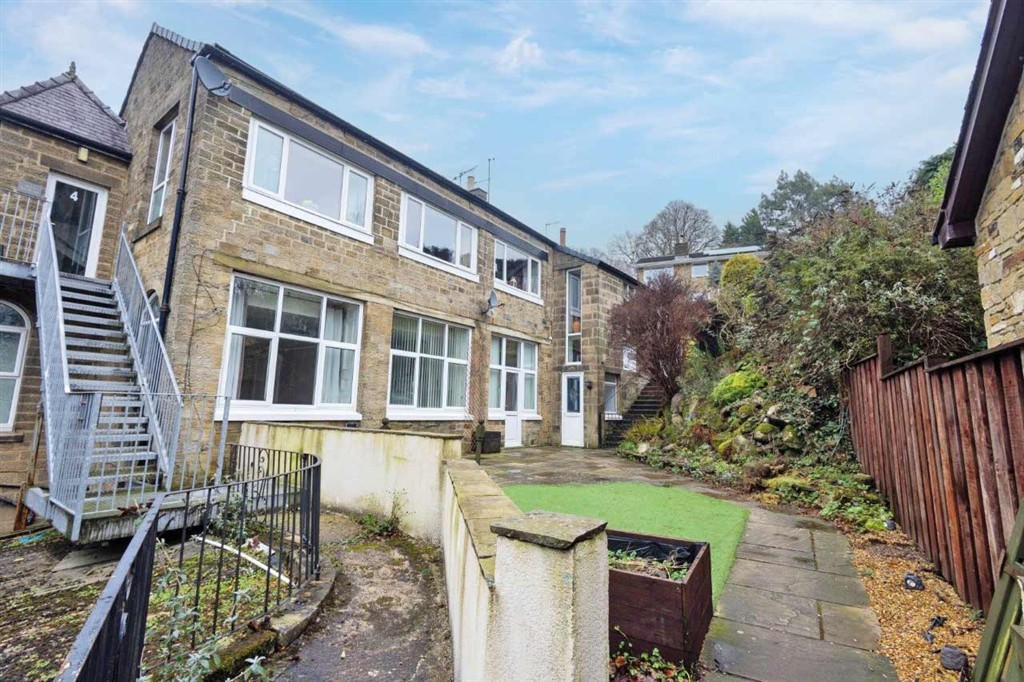 Flat 2, Kell Grange, Ripon Road, HARROGATE, North Yorkshire, HG3 5NJ