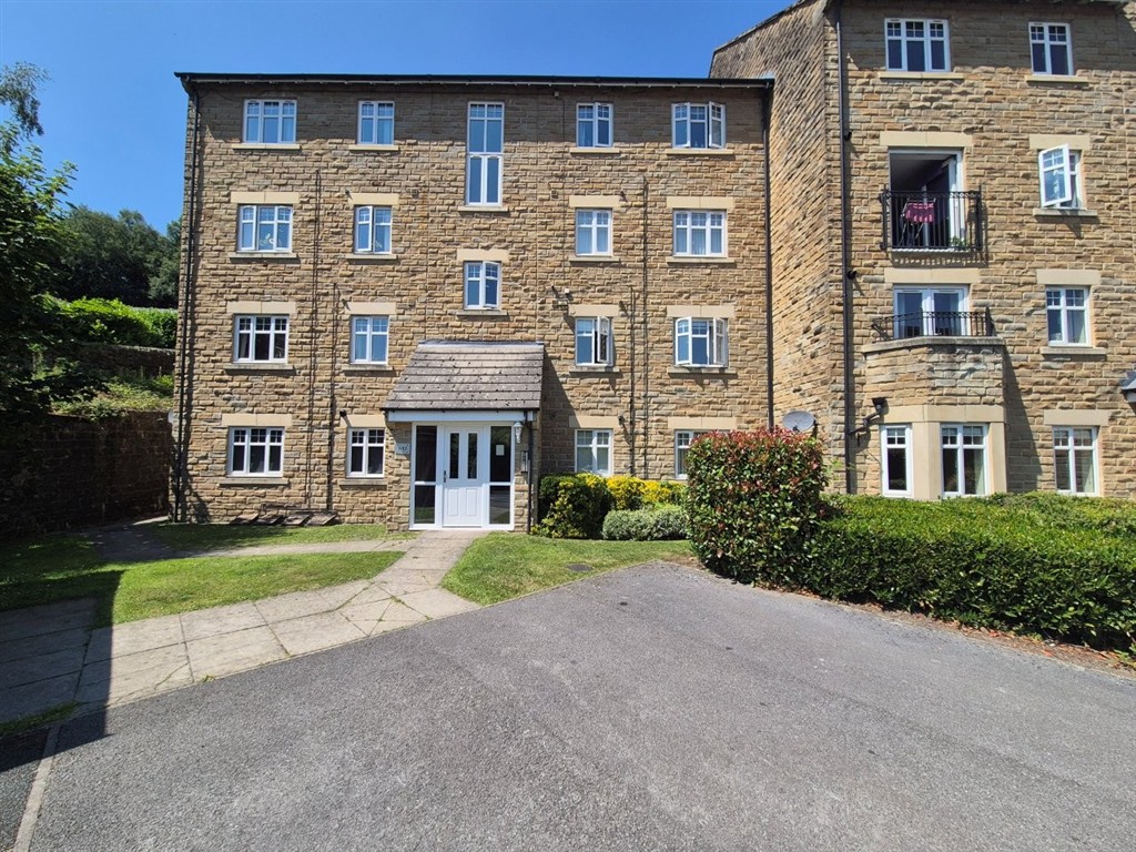 15 Silk Mill Chase, Ripponden, Sowerby Bridge HX6 4BY