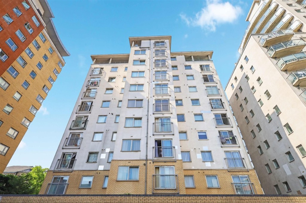 Flat 73, Thames View, Axon Place, ILFORD, Essex, IG1 1NB