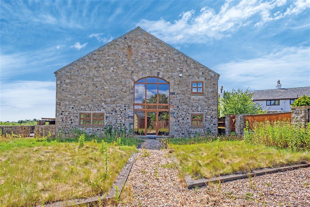 Morris Fold Barn & Jens View, Slack Fold Lane, BOLTON, Lancashire, BL4 0LJ