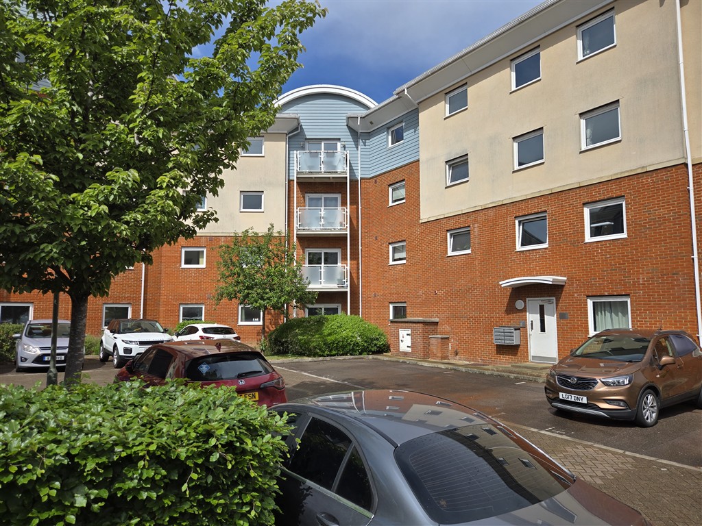 Burlescombe House, Burrage Rd, Redhill RH1 1TL
