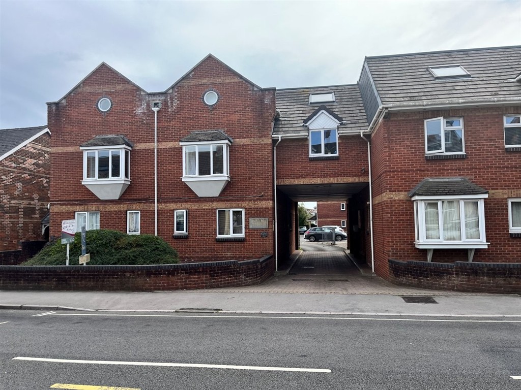 Flat 15, Swallow Court (F/2FF), 77, Abbotsbury Road, WEYMOUTH, Dorset, DT4 0AQ