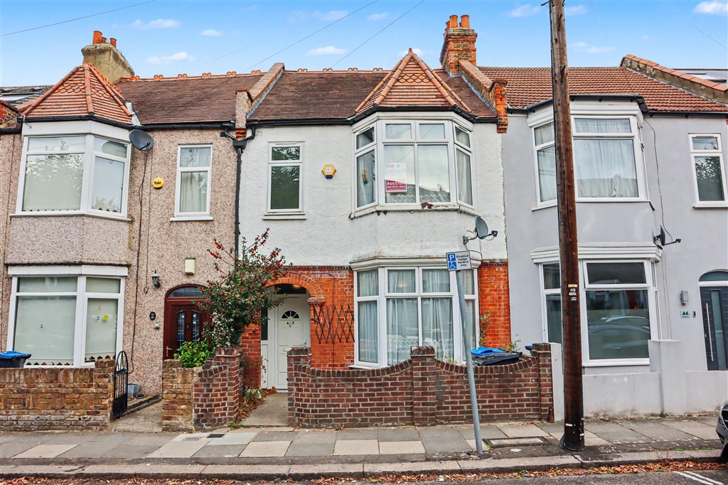 42 Caithness Rd, Mitcham CR4 2EU